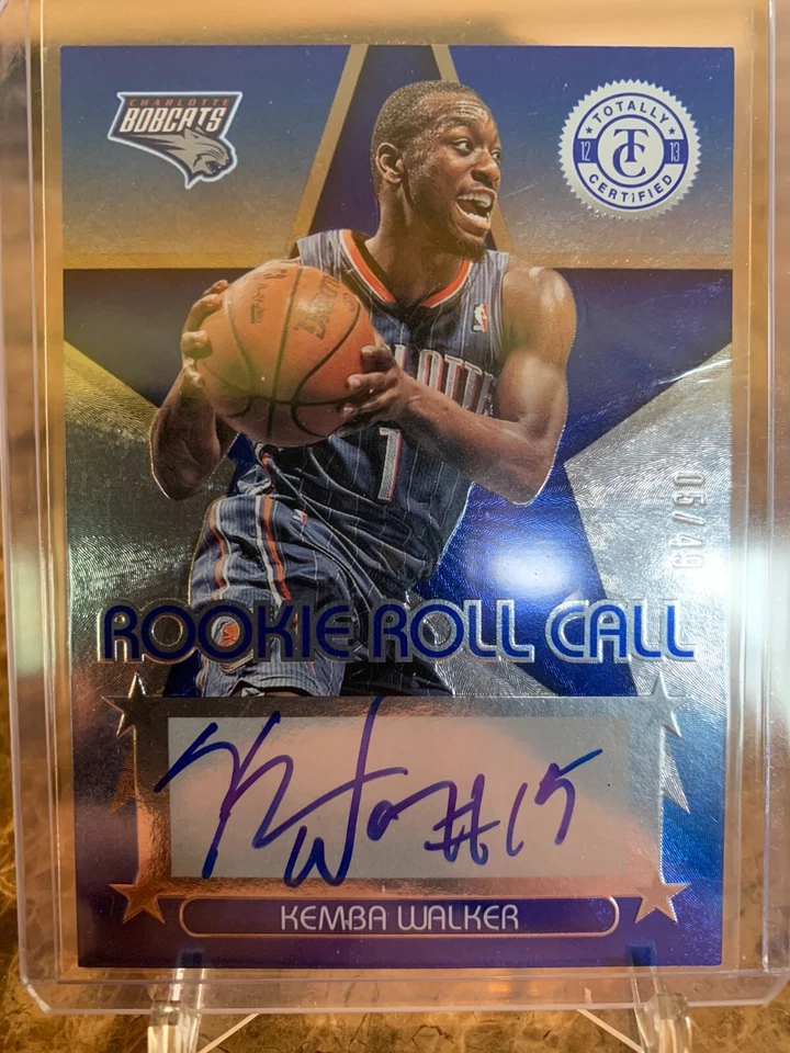 Star Kemba Walker 2012-13 Totalmente Certificado 21 RC Rookie Roll Call Automático/49 Azul Foto 1 de 1