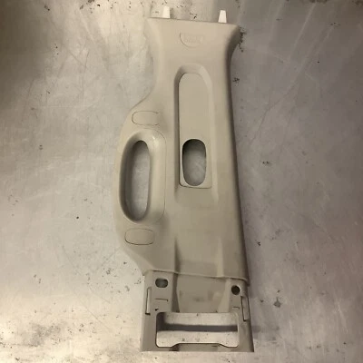 RAM 1500 2500 3500 2010-2018 cubierta de moldura pilar B izquierda 61868-W Mopar OEM Foto 1 de 4