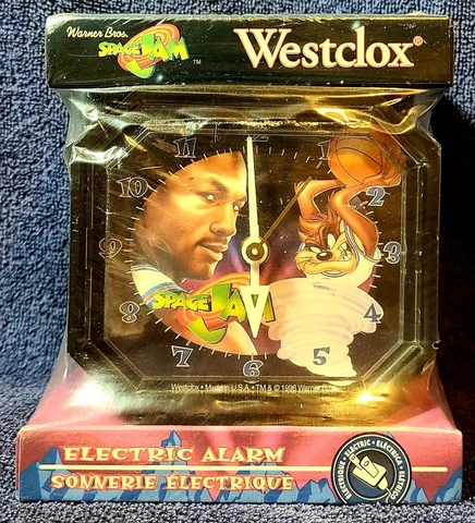 1996 MICHAEL JORDAN Warner Bros. Space Jam Electric Alarm Clock Complete in Box Cover