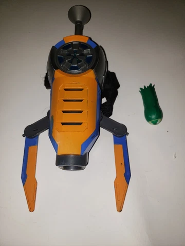 2016 SLUGTERRA STEALTH WRIST BLASTER JAKKS PACIFIC S ORANGE AND BLUE Cover