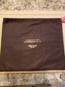 NUEVA CUBIERTA PARA BOLSA ANTIPOLVO KATE SPADE NY pequeña con cordón de almacenamiento 11,5” X 13,5” marrón - Imagen 1 de 8