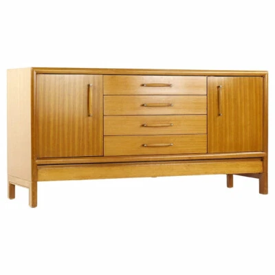 John Keal 适用于 Brown Saltman Mid Century 漂白桃花心木 Credenza — 第 1/4 张图片