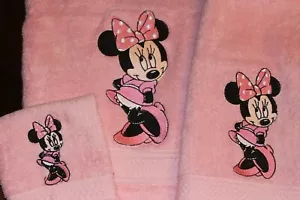 Minnie Mouse Personalized Embroidered 3 Piece Bath Towel Gift Set - Picture 1 of 3