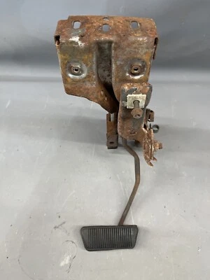 Оригинальная автоматическая педаль тормоза Montego 1968 1969 Ford Fairlane Torino Ranchero Comet - Изображение 1 из 4