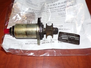 Dee Howard Master Cylinder 4953503-11 - Picture 1 of 2