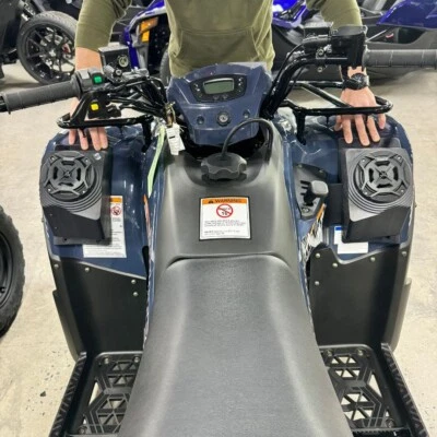 Sistema de sonido ATV Brute Force 300 (12-25) Bluetooth LED Foto 1 de 4