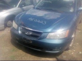 Fuel Pump Assembly 3.3L Fits 06-08 SONATA 2496213 - Image 1 of 4