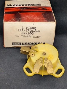 NOS 1961-62 FORD W/ CRUISEOMATIC 1961 MERCURY W/DUAL RANGE NEUTRAL SAFETY SWITCH - Picture 1 of 22