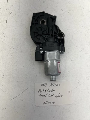2017-2020 Nissan Pathfinder Front Left Seat Adjustment Motor OEM. - Image 1 of 4
