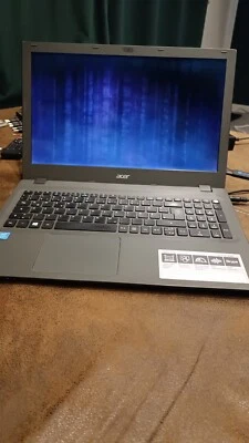 Acer Aspire E15 E5-573T-P4D3 - Intel Pentium - defectuoso - Imagen 1 de 4