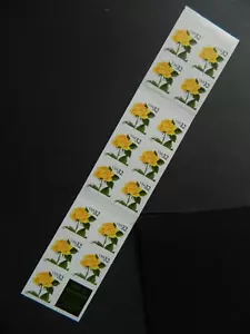 US BK241 YELLOW ROSE SC# 3049b,c d BOOKLET PANE MNH - Picture 1 of 1