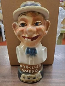 Vtg Empty 1976 Jim Beam Mortimer Snerd Empty Bourbon decanter Puppet Collectible - Picture 1 of 12