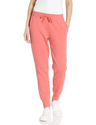 Pantalones deportivos cómodos para mujer Amazon Essentials de felpa rosa coral francés Foto 1 de 4