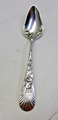 COLHER CÍTRICA PRATA ESTERLINA PALMA - RARA 1887 ORNAMENTADA BADEJO MELHOR - Imagem 1 de 3