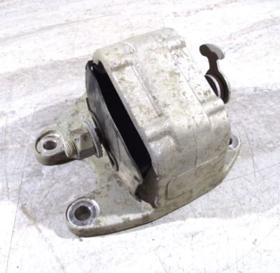 2019-20 DODGE RAM 2500/3500 6.4, RH RIGHT ENGINE MOTOR MOUNT (Q1NB02) Foto 1 de 4