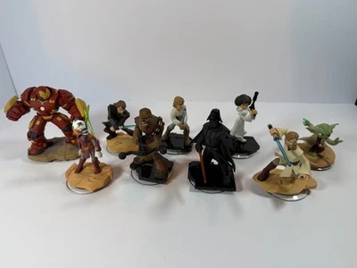 Nintendo Wii U Infinity 3.0 y Skylanders Paquete - Almohadillas y Figuras Foto 1 de 4