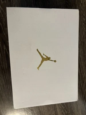 Zapato para mujer Jordan 1 Mid SE "Púrpura Humo/Blanco" Foto 1 de 4