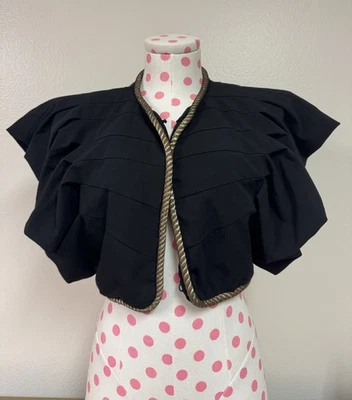 Chaleco Y2K Doce por Doce Forever21 Disfraz de Halloween Inspirado en Murciélago Grande Foto 1 de 4