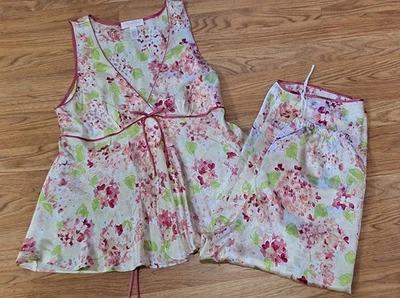 Oscar de la Renta Conjunto de Pijama Satinado Flor de Cerezo Prendas para Dormir Floral Rosa Verde L Foto 1 de 4