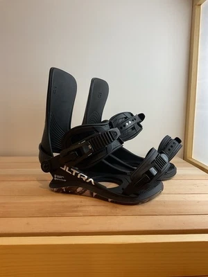 Fijaciones de snowboard Union Ultra medianas para mujer - negras - usadas 1x EM158 Foto 1 de 4