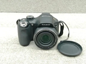 CASIO HIGH SPEED EXILIM EX-FH20 Digital Camera - Picture 1 of 7