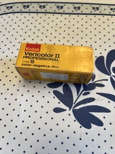 Kodak Vericolor II Type S Medium format 120 Color Negative film - Expired - Picture 1 of 5