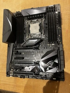 asus rog strix x299-e gaming with i7-9800x lga 2066 - Picture 1 of 3