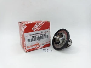 Termostato con junta universal Toyota NUEVO DE LOTE ANTIGUO 90916-03083 - Imagen 1 de 7