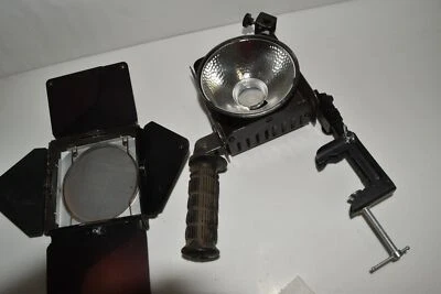 ^^ LOWEL OMNI LIGHT (ABL139) - Image 1 of 3