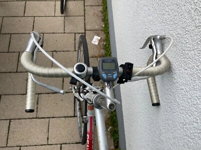Rennrad Peugot nur aus Originalteilen von Profis überprüft. - Bild 1 von 4