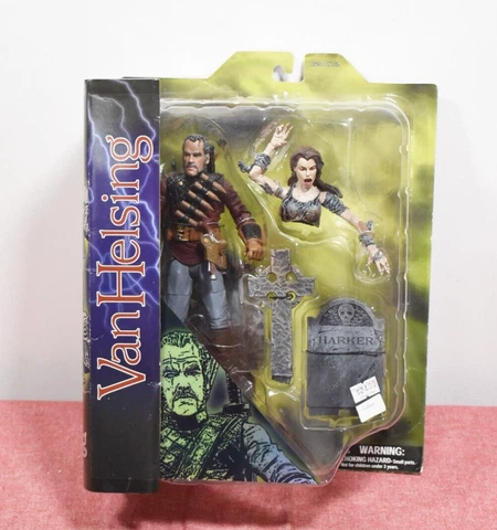Diamond Select Toys Universal Monsters Select Monster Hunter Van Helsing Cover