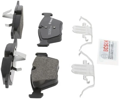 Pastillas de freno delanteras semimetálicas QuietCast 2008 para BMW 323i Bosch 2007-2009 Foto 1 de 4