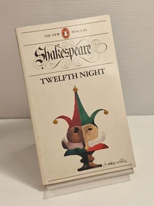 Twelfth Night by William Shakespeare Paperback 1971 Vintage Classic Play - Picture 1 of 9
