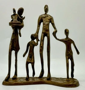 Danya B. Familia de cinco escultura de metal fundido en arena en un hermoso bronce en muy buena condición - Imagen 1 de 18