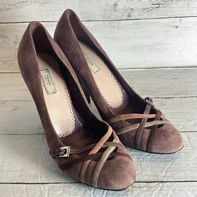 Zapatos de tacón Prada para mujer 36 púrpura con hebilla con tiras cuero gamuza VeroCuoio Italia Foto 1 de 4