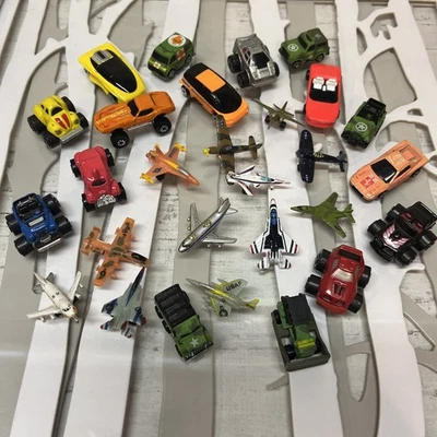 Lote de 29 Micro Máquinas Galoob Vintage - Imagem 1 de 4