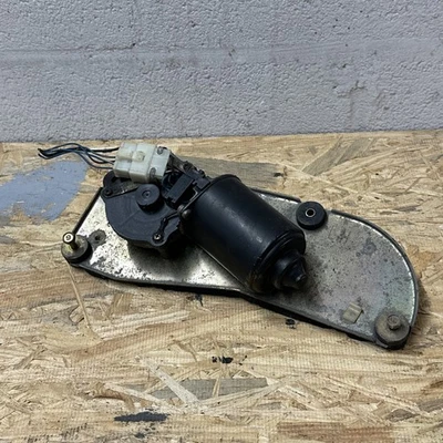 1986 1987 1988 1989 1990 1991 1992 1993 Mazda B2000 B2200 B2600 WIPER MOTOR OEM - Image 1 of 4