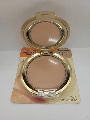 MILANI smooth finish cream to Powder make up 07 medium beige. - Image 1 of 4