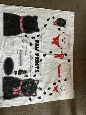 Tela de algodón blanco y negro panel perro aplique tela muñeca 44” X 35” 721 Foto 1 de 4