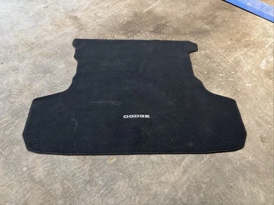 08-14 DODGE AVENGER MALETERO ALFOMBRA REVESTIMIENTO # 1MU731DVAA fabricante de equipos originales Foto 1 de 4