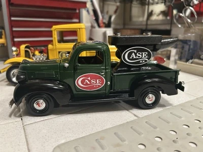 CASE XX Plymouth camión y cuchillo de yunque exhibición DEBE TENER. Sin cuchillo Foto 1 de 4