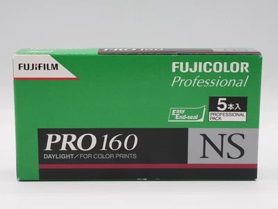 FUJIFILM Color Negative Film  160 NS 120 PRO PACK. EXP: 03/24. FROZEN. - Image 1 of 4