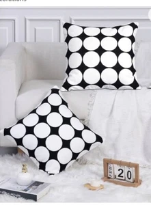 2 X 45x45 Modern Cushion Covers Black And White - Picture 1 of 11