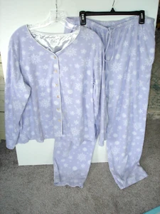 Aria Lavendar Pajama's White Snowflake's Button Up Long Sleeve Size XL - Picture 1 of 4