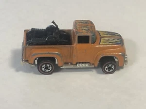 Vintage 1973 Hot Wheels Redline Hi-Tail Hauler Orange w/ Motorcycles - Picture 1 of 10