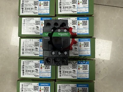 LC1D32F7C brand new Schneider AC contactor with box free shipping LC1-D32F7C - Image 1 of 4