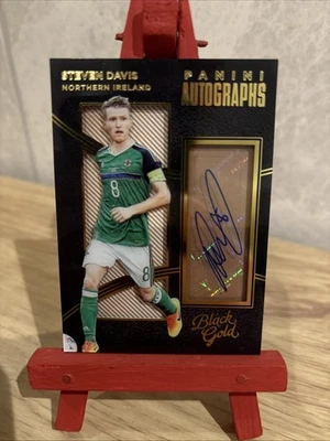2016-17 Panini Black Gold Autographs Steven Davis Auto Northern Ireland #A-SD - Image 1 of 4