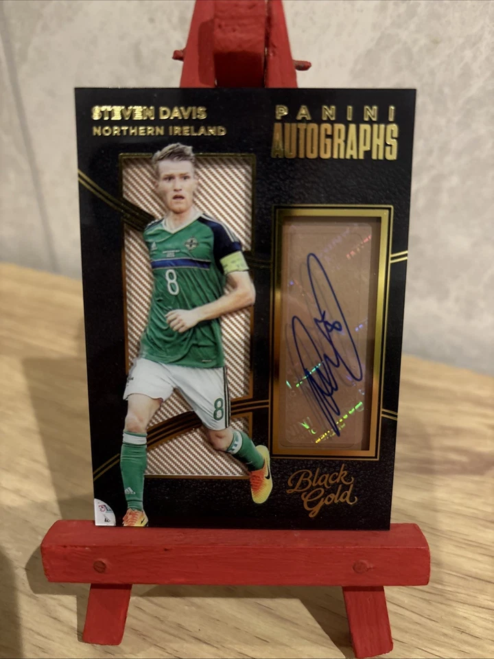 2016-17 Panini Black Gold Autographs Steven Davis Auto Northern Ireland #A-SD - Image 1 of 4