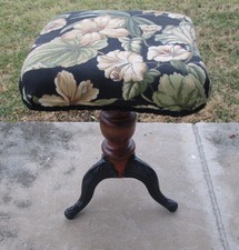 Vintage Organ Piano Stool with Adjustable Swivel Seat & Cast Iron Legs