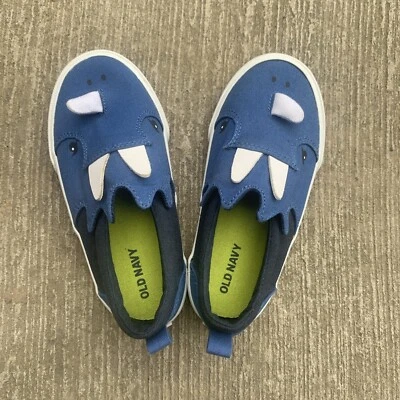 Old Navy Rhino Shoes Toddler Size 8 - Image 1 of 3